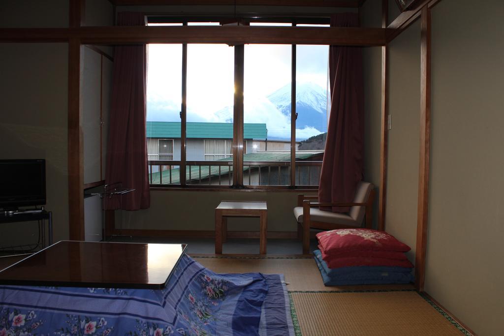 Hotel Sugakuso Yamanakako Esterno foto